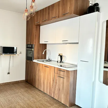 Luxury Rest Dolphin Club Apartament *